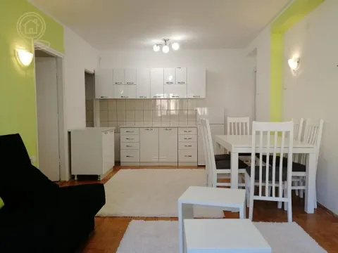 Izdavanje, dvosoban stan, 52m², Podbara, Novi Sad Sve Podlokacije - image 3