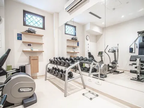 Prodaja, dvosoban stan, 150m², Tivat, Crna Gora - image 4