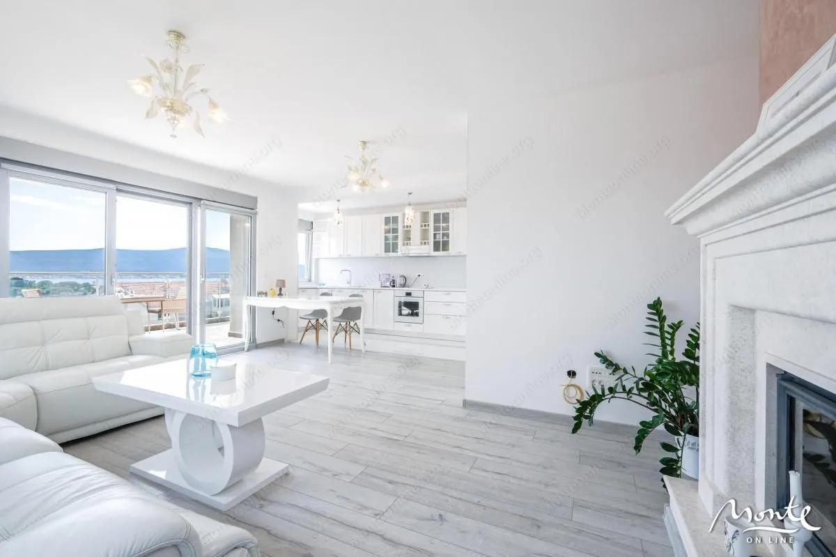 Sale, three bedroom apartment, 116m², Tivat, Crna Gora