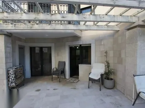 Prodaja, trosoban stan, 95m², Dobrota, Kotor - image 3