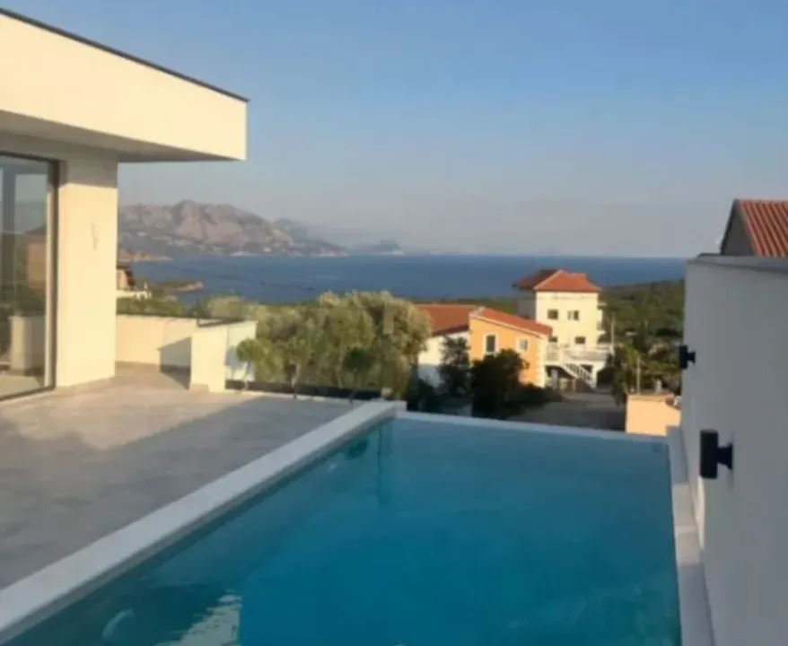 Prodaja, kuća, 200m², Krimovica, Kotor