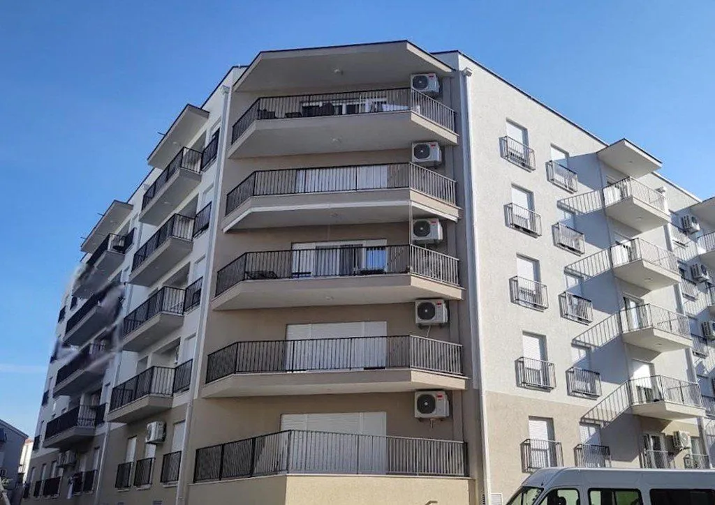 Izdavanje, dvosoban stan, 68m², Stara Varoš, Podgorica