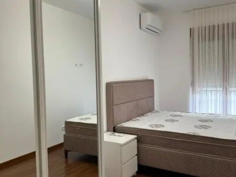 Rent, two bedroom apartment, 72m², Master Kvart, Podgorica - image 9