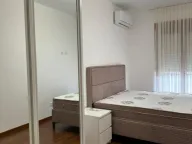 Izdavanje, dvosoban stan, 72m², Master Kvart, Podgorica - image 9