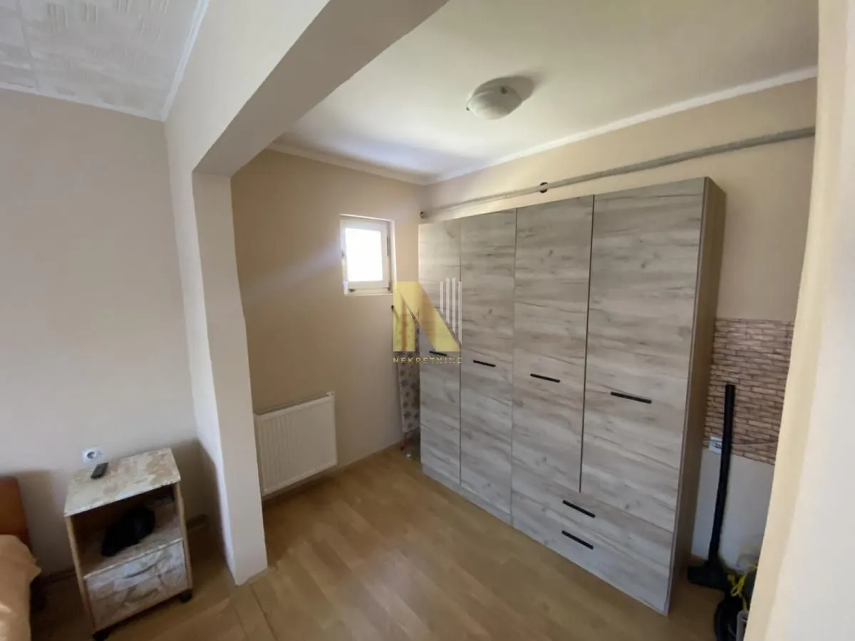 Prodaja, kuća, 224m², Kać, Novi Sad Sve Podlokacije