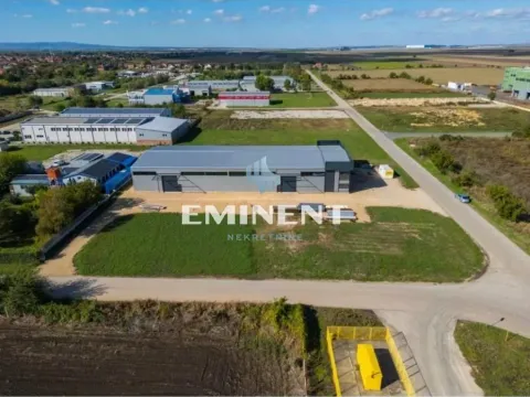 Rent, office space, 1612m², Centar, Inđija - image 1