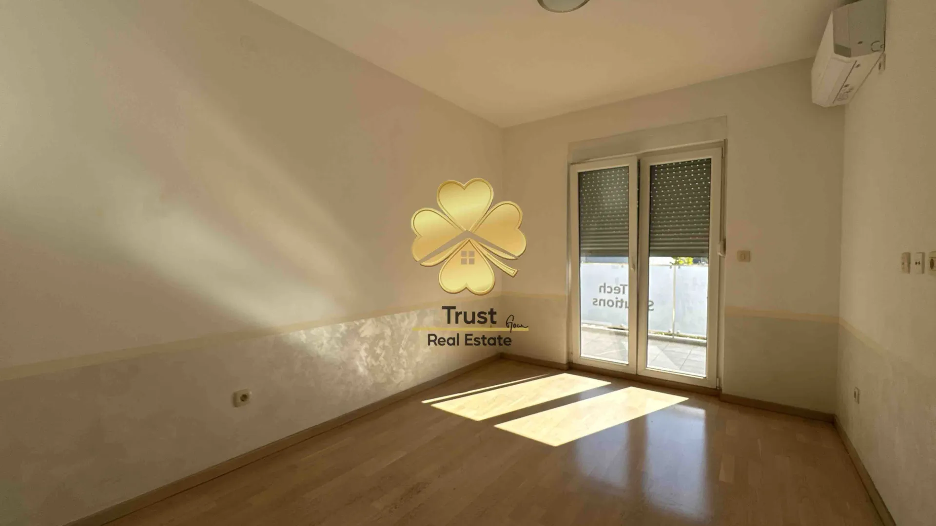 Rent, two bedroom apartment, 76m², City Kvart, Podgorica