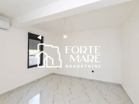 Prodaja, dvosoban stan, 72m², Kumbor, Herceg Novi - image 5