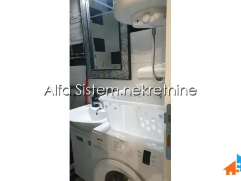 Izdavanje, stan, 40m², Stari Grad, Beograd - image 12