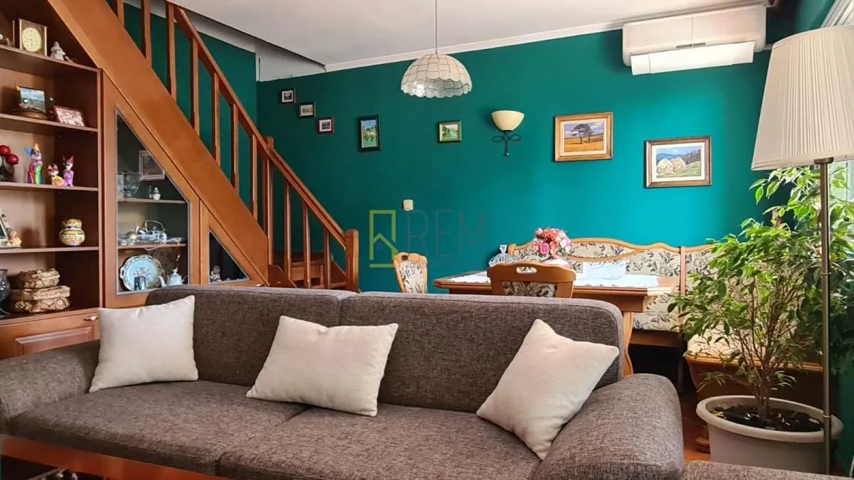Sale, three bedroom apartment, 86m², Centar, Budva