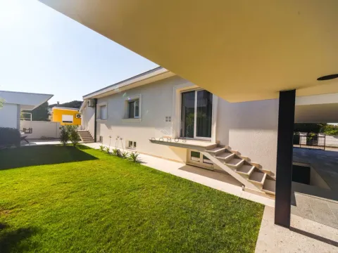 Rent, house, 130m², Masline, Podgorica - image 8