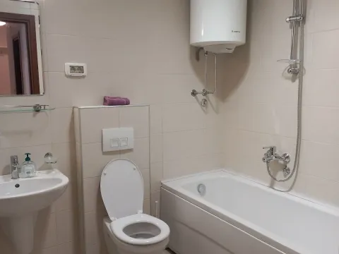 Rent, two bedroom apartment, 70m², City Kvart, Podgorica - image 10