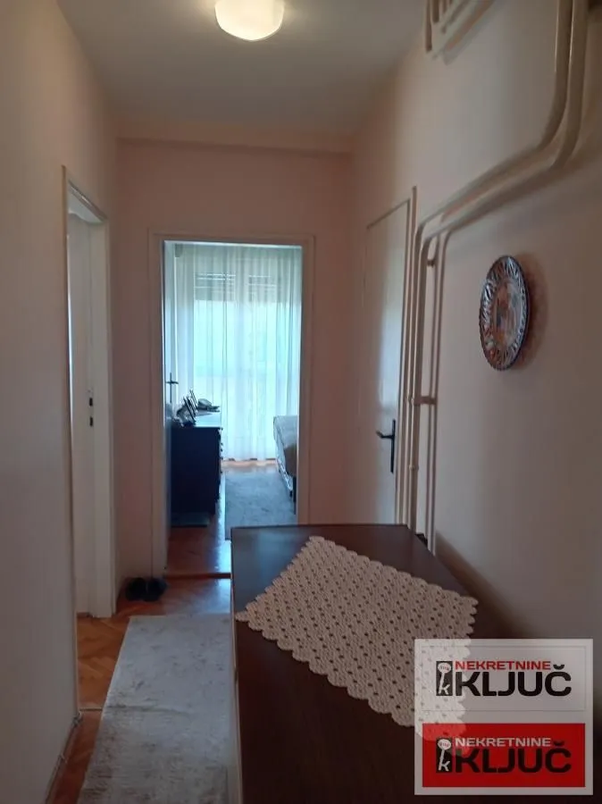 Prodaja, trosoban stan, 71m², Kej, Novi Sad Sve Podlokacije