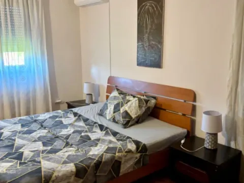 Rent, two bedroom apartment, 80m², Dalmatinska ulica, Podgorica - image 4