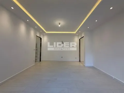 Sale, two bedroom apartment, 60m², Stari Grad, Beograd - image 7