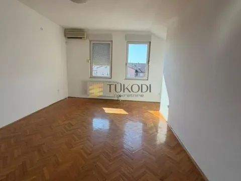 Sale, four bedroom apartment, 120m², Stari grad, Novi Sad - image 7