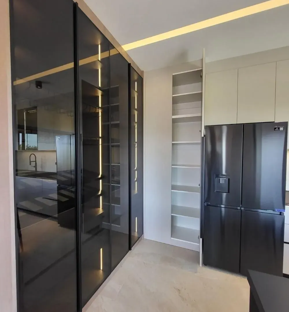 Izdavanje, trosoban stan, 82m², Olimp, Zvezdara Sve Podlokacije