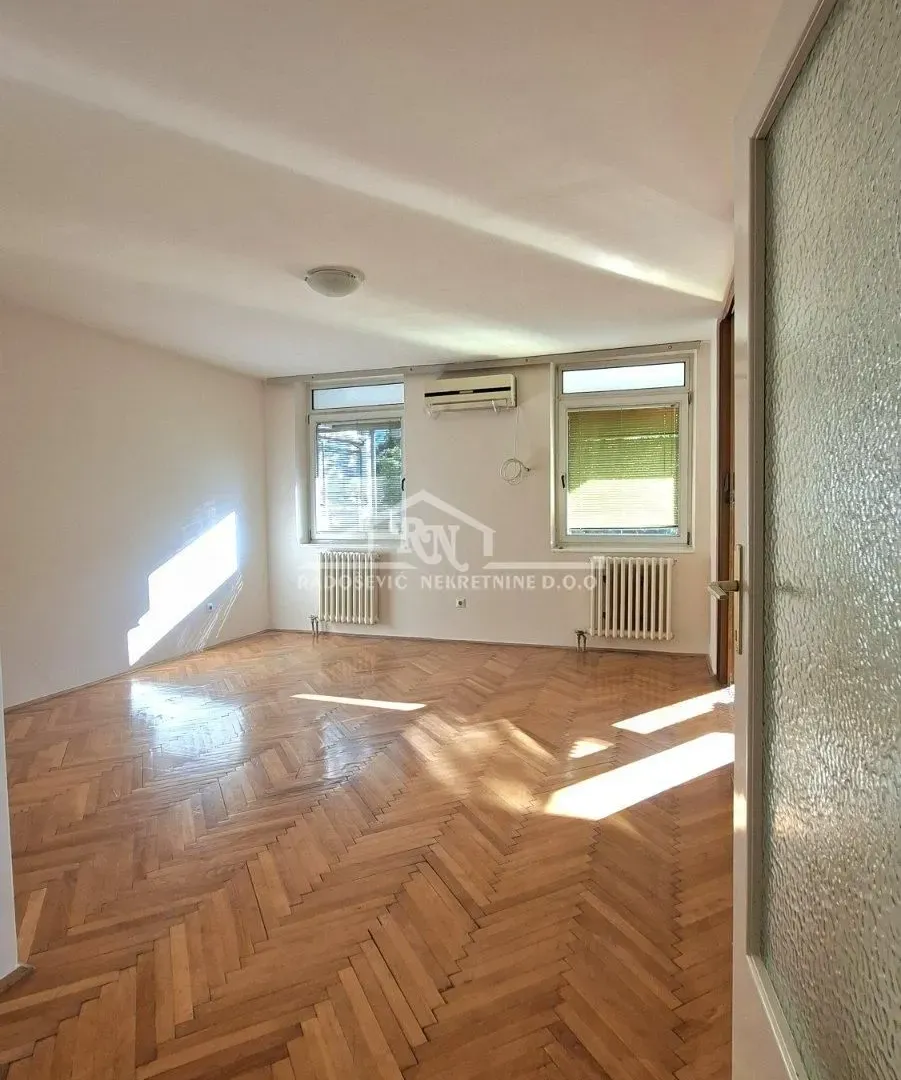 Rent, one bedroom apartment, 51m², Čukarica, Beograd
