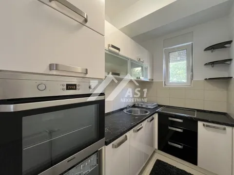 Izdavanje, trosoban stan, 54m², Grbavica, Novi Sad Sve Podlokacije - image 3