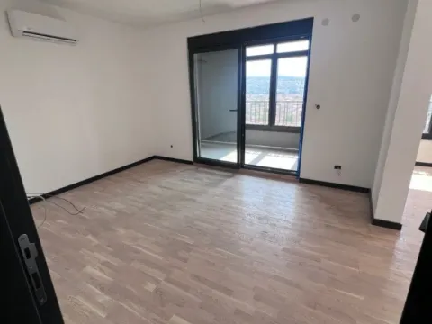 Prodaja, dvosoban stan, 89m², Gorica C, Podgorica - image 4