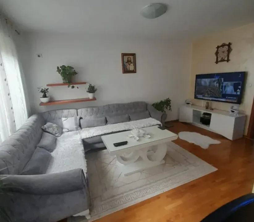 Prodaja, dvosoban stan, 53m², Stari Aerodrom, Podgorica