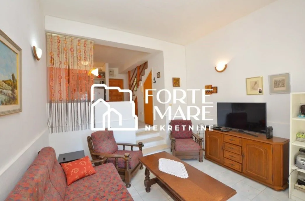 Prodaja, dvosoban stan, 81m², Savina, Herceg Novi