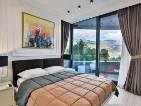 Izdavanje, dvosoban stan, 71m², Centar, Budva - image 10