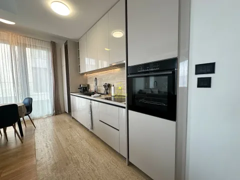Rent, two bedroom apartment, 83m², Kod Capital Plaze, Podgorica - image 3
