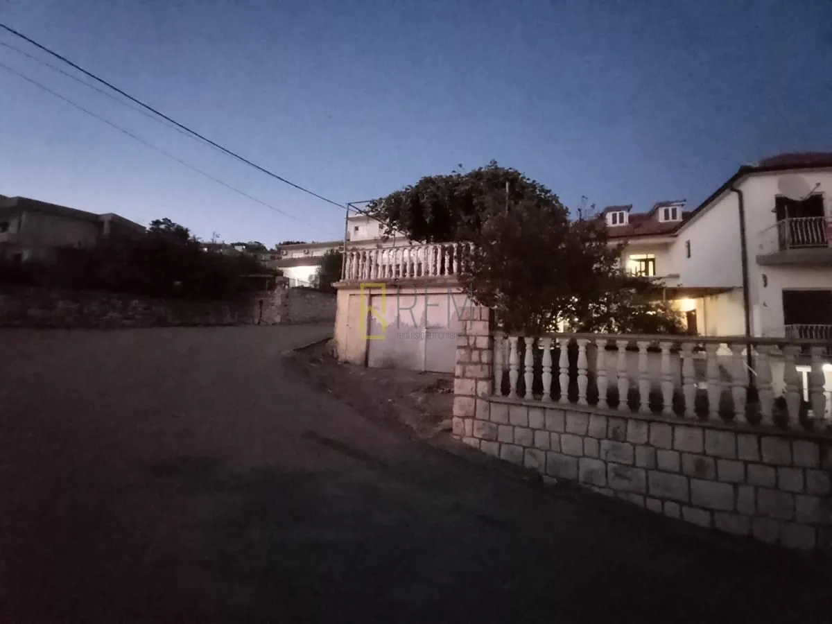 Sale, house, 250m², Ulcinj, Crna Gora