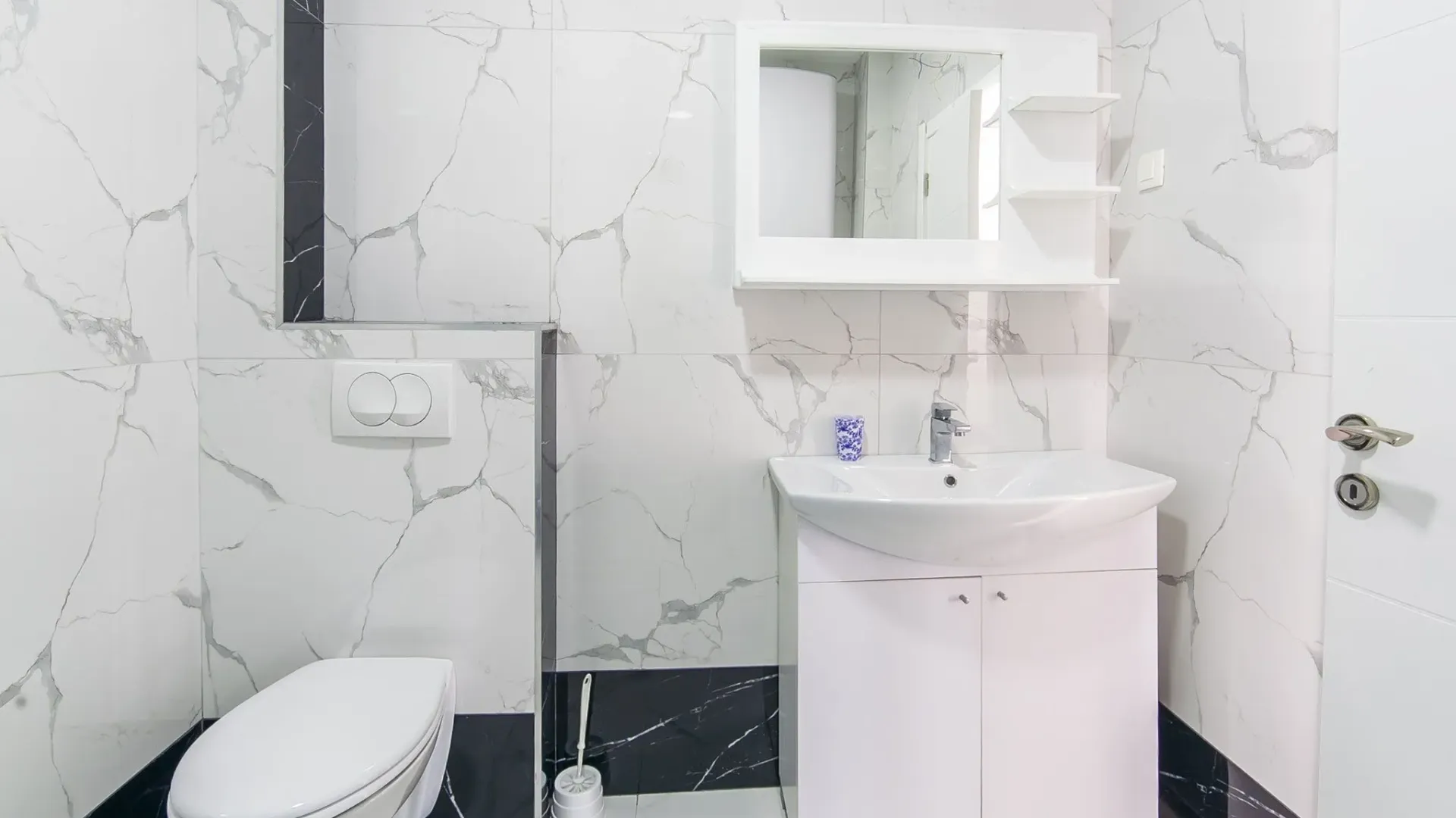 Rent, apartment, 63m², Bečići, Budva