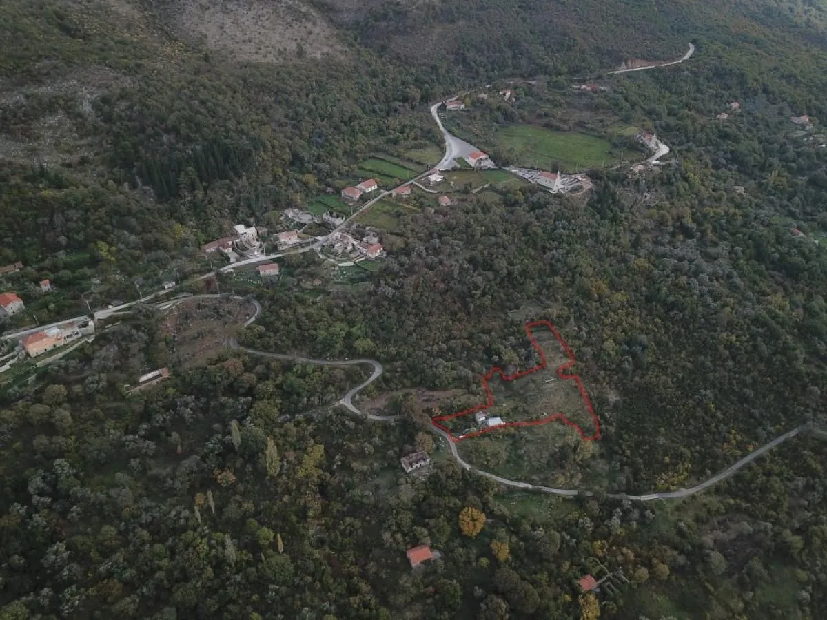 Prodaja, plac, 3690m², Šišići, Kotor