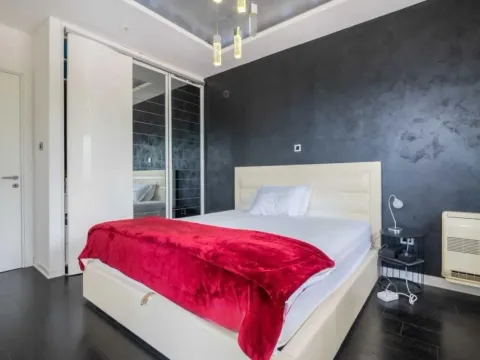 Prodaja, stan, 104m², Budva, Crna Gora - image 2