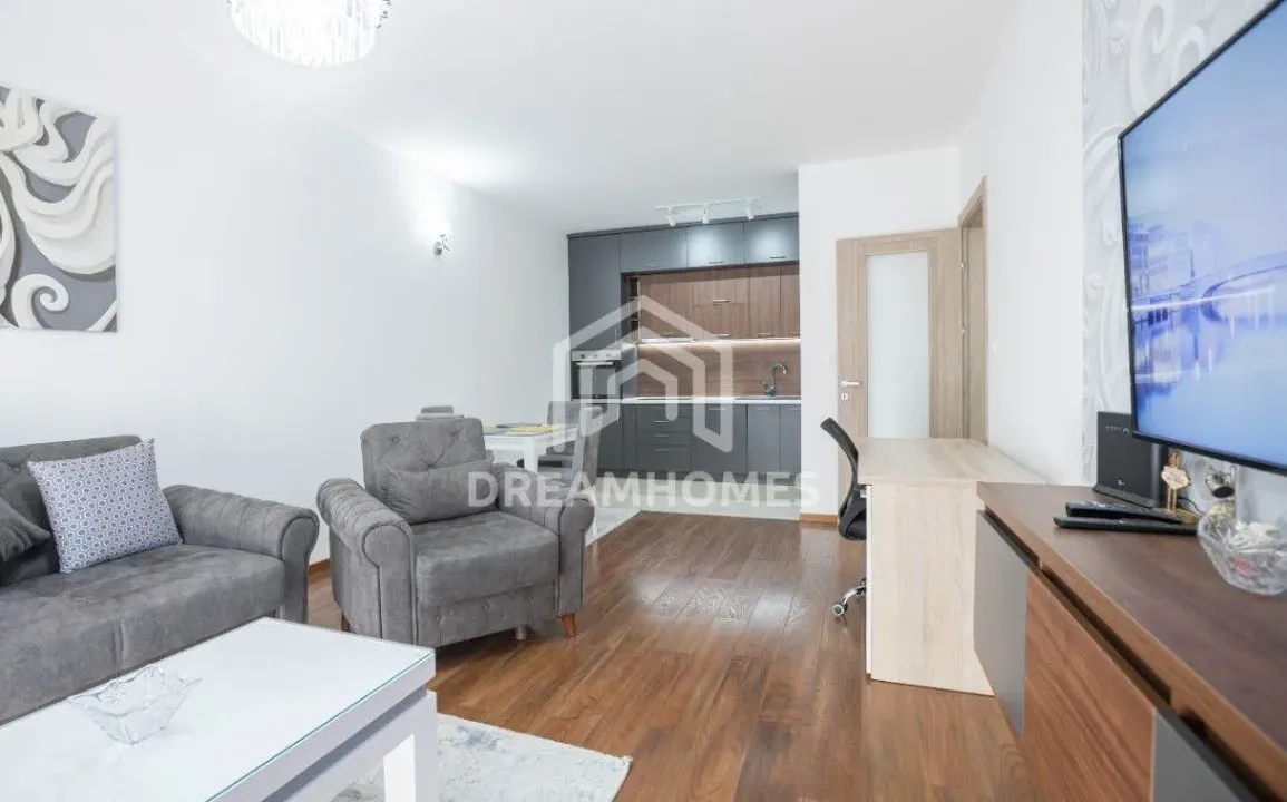 Izdavanje, dvosoban stan, 69m², City Kvart, Podgorica