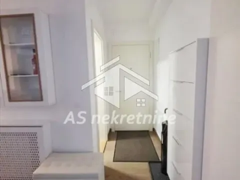 Izdavanje, četvorosoban stan, 80m², Tašmajdan, Palilula Sve Podlokacije - image 28