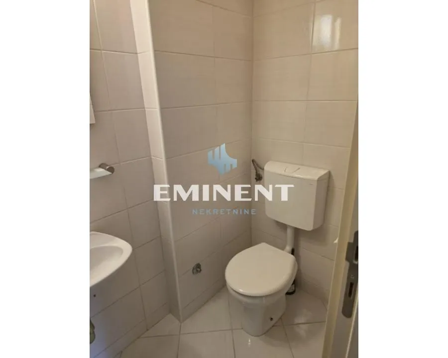 Rent, three bedroom apartment, 91m², Voždovac Sve Podlokacije, Beograd
