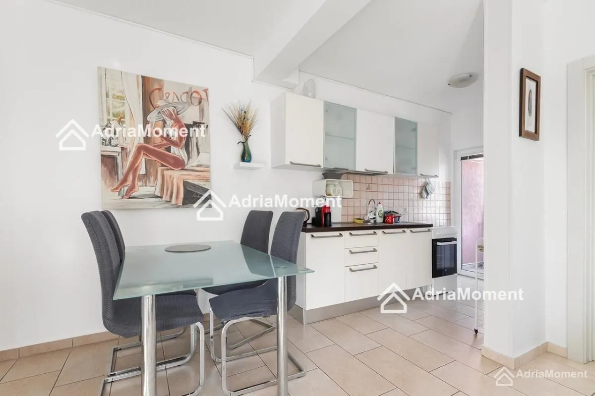 Prodaja, dvosoban stan, 51m², Donja Lastva, Tivat