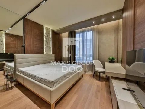 Izdavanje, trosoban stan, 89m², Savski Venac, Beograd - image 17