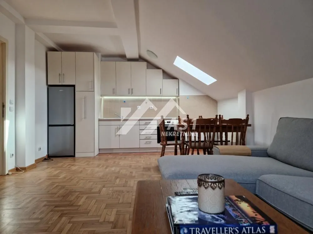 Izdavanje, dvosoban stan, 47m², Liman 1, Novi Sad Sve Podlokacije