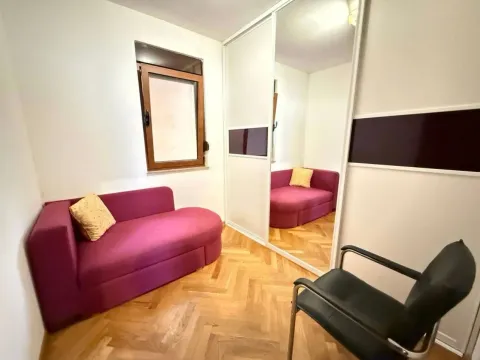 Rent, three bedroom apartment, 70m², Podkošljun, Budva - image 6