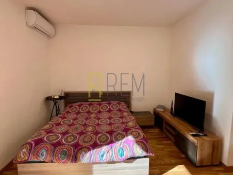 Prodaja, garsonjera, 28m², Bečići, Budva - image 5