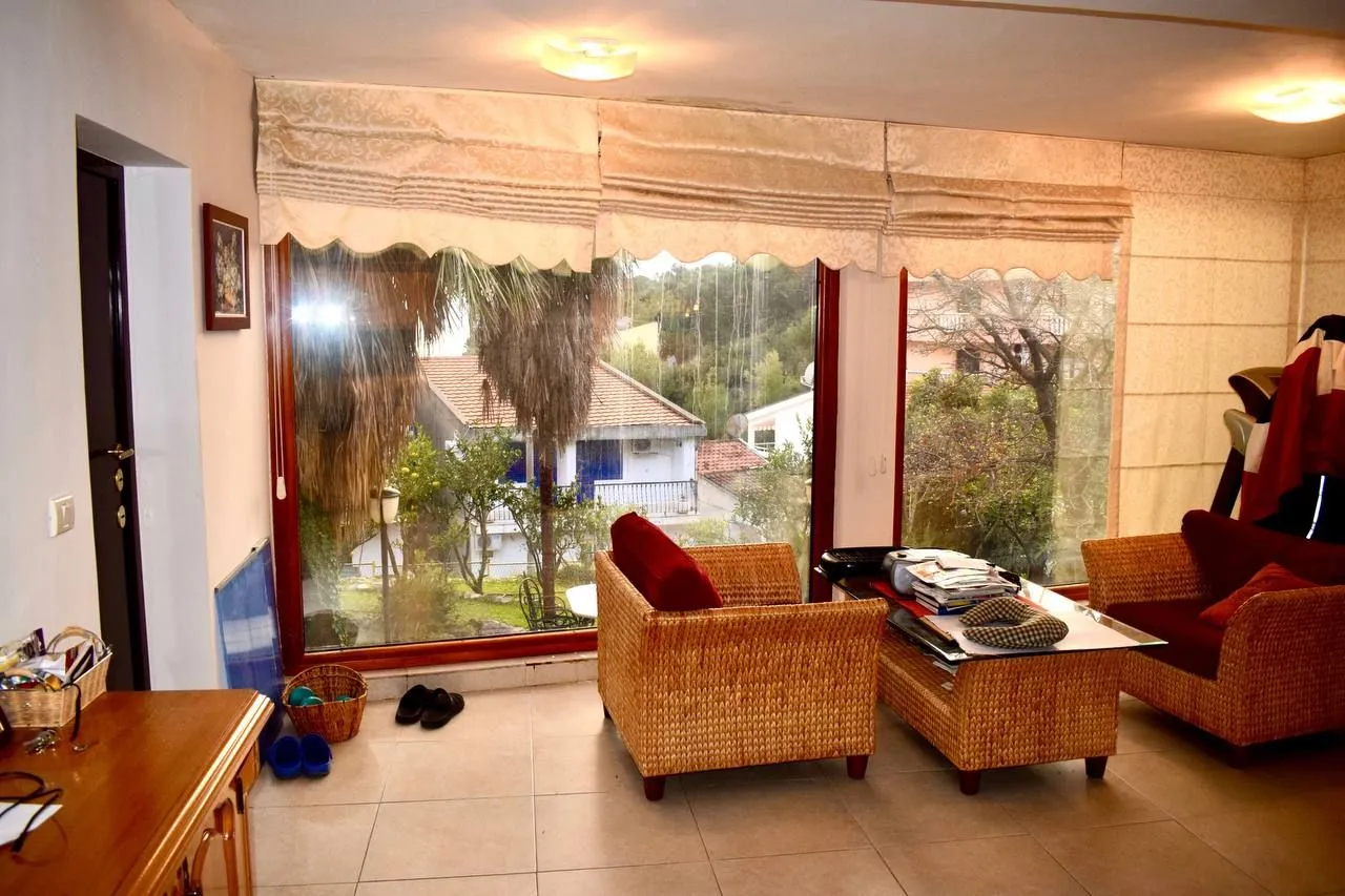 Sale, house, 217m², Budva okolina, Budva