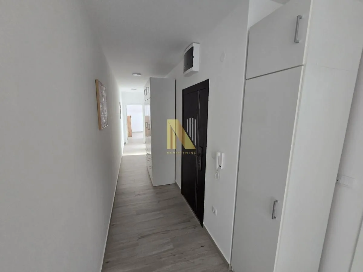 Prodaja, četvorosoban stan, 88m², Adice, Novi Sad Sve Podlokacije