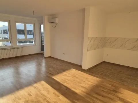 Prodaja, četvorosoban stan, 91m², Telep, Novi Sad Sve Podlokacije