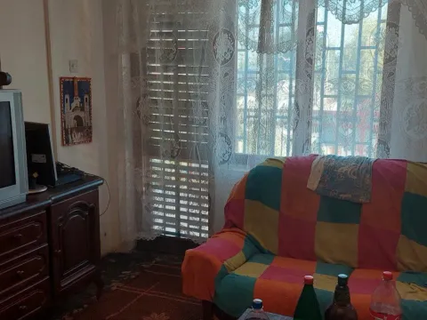 Prodaja, kuća, 252m², Podgorica, Crna Gora - image 4