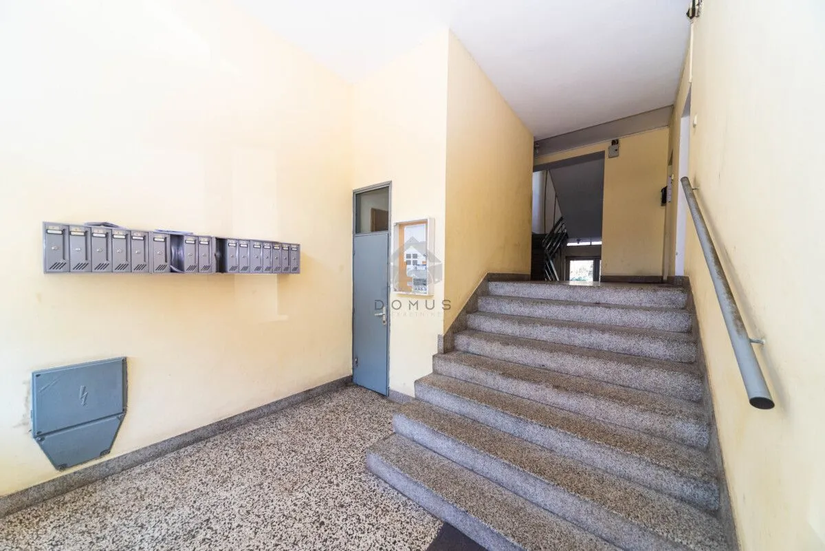 Sale, office space, 52m², Preko Morače, Podgorica