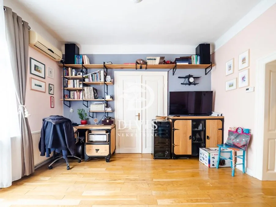 Sale, two bedroom apartment, 58m², Neimar, Vračar Sve Podlokacije