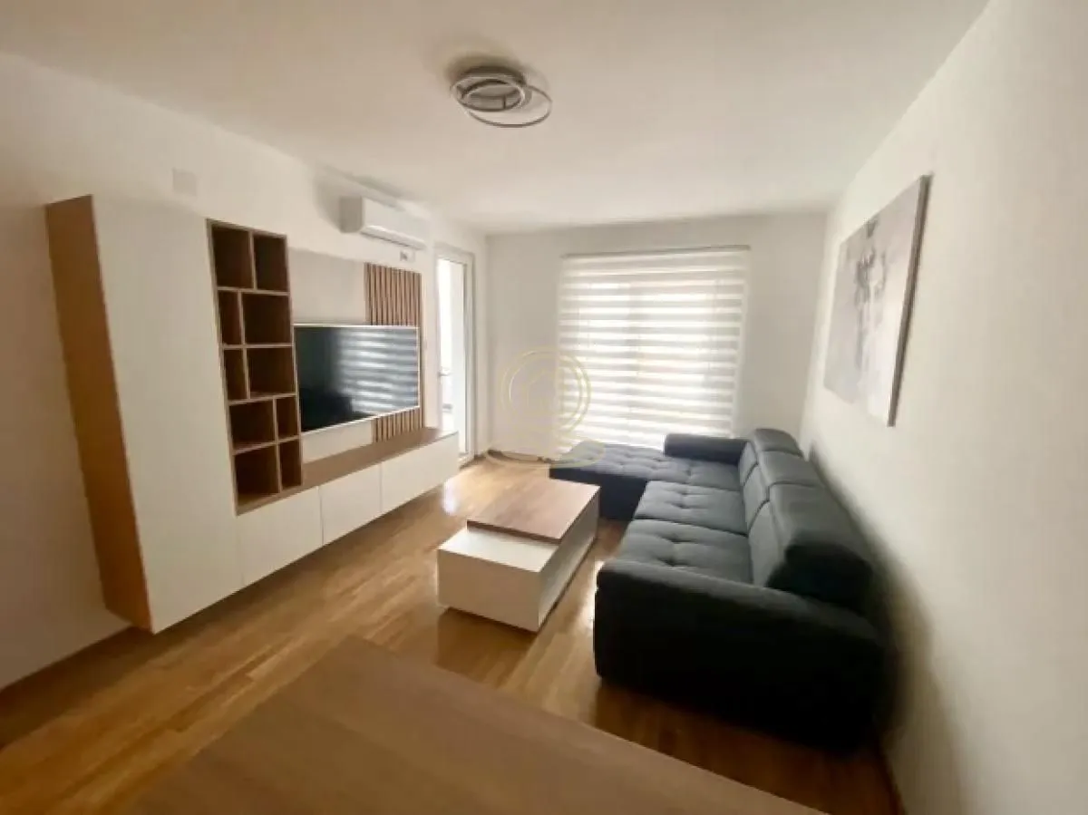 Rent, one bedroom apartment, 50m², Medijana, Niš