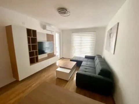 Rent, one bedroom apartment, 50m², Medijana, Niš - image 2