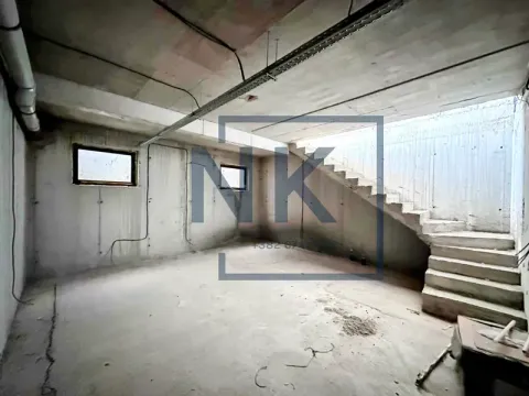 Izdavanje, poslovni prostor, 95m², City Kvart, Podgorica - image 7