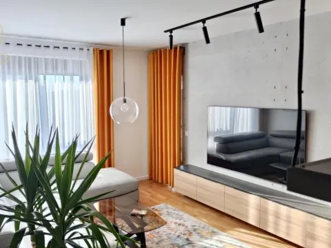 Izdavanje, dvosoban stan, 65m², Medijana, Niš - image 2